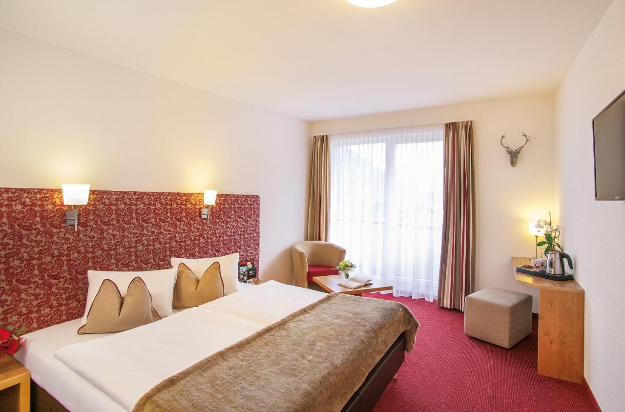 Hotel Garni Chasa Sulai Ischgl Bagian luar foto