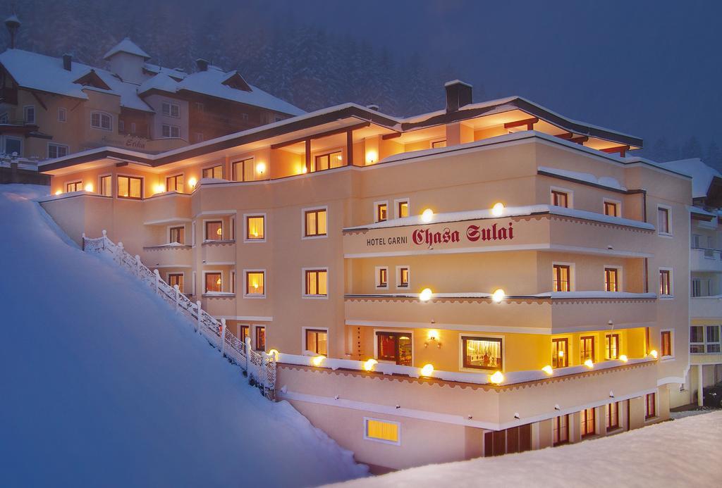 Hotel Garni Chasa Sulai Ischgl Bagian luar foto