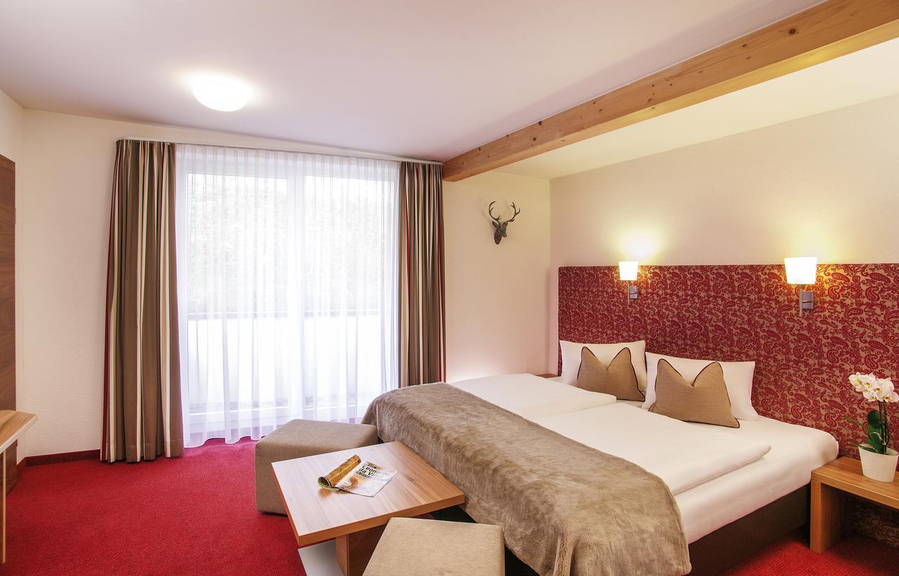 Hotel Garni Chasa Sulai Ischgl Bagian luar foto